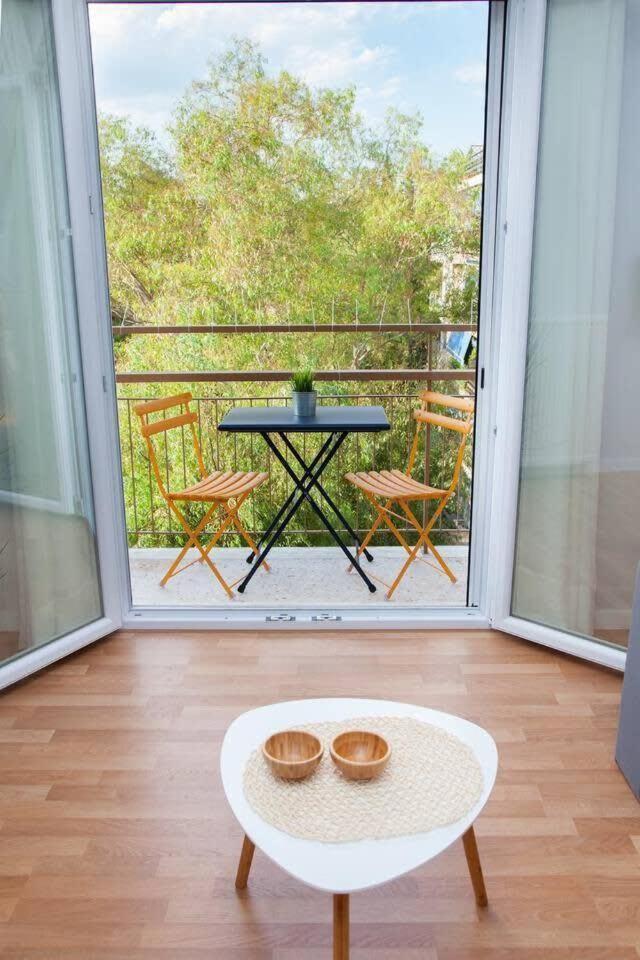 Fully Renovated, Modern Beauty In Central Athens! Buitenkant foto