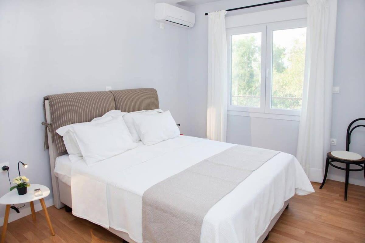 Fully Renovated, Modern Beauty In Central Athens! Buitenkant foto