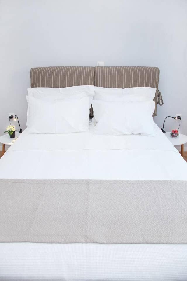 Fully Renovated, Modern Beauty In Central Athens! Buitenkant foto