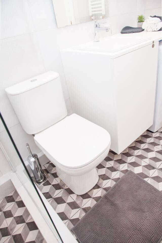 Fully Renovated, Modern Beauty In Central Athens! Buitenkant foto