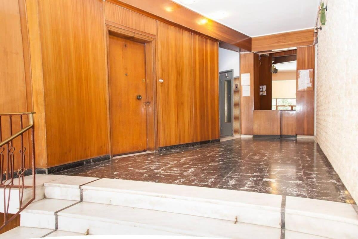 Fully Renovated, Modern Beauty In Central Athens! Buitenkant foto