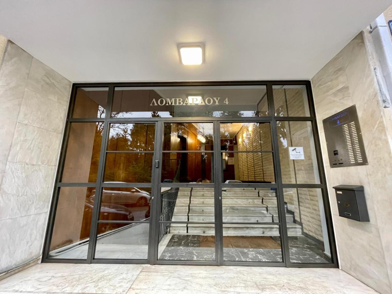 Fully Renovated, Modern Beauty In Central Athens! Buitenkant foto